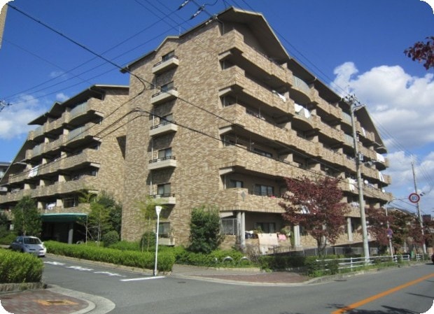 センチュリー竹谷の物件外観写真