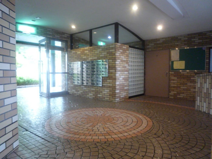 センチュリー竹谷の物件外観写真