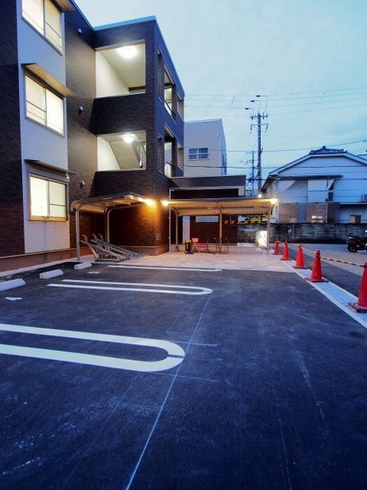 マハロⅡの物件外観写真