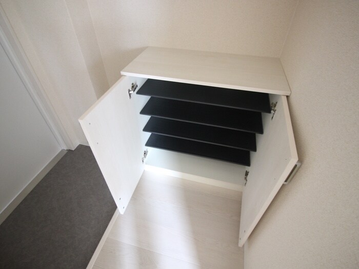 フィユフラッツ中桜塚の物件内観写真