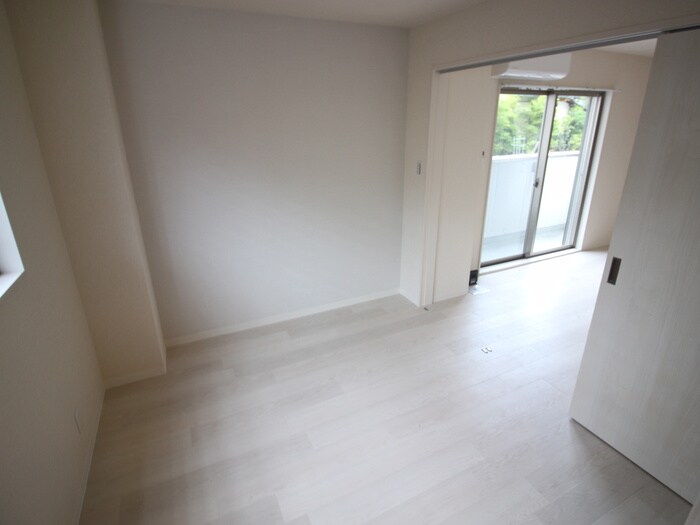 フィユフラッツ中桜塚の物件内観写真