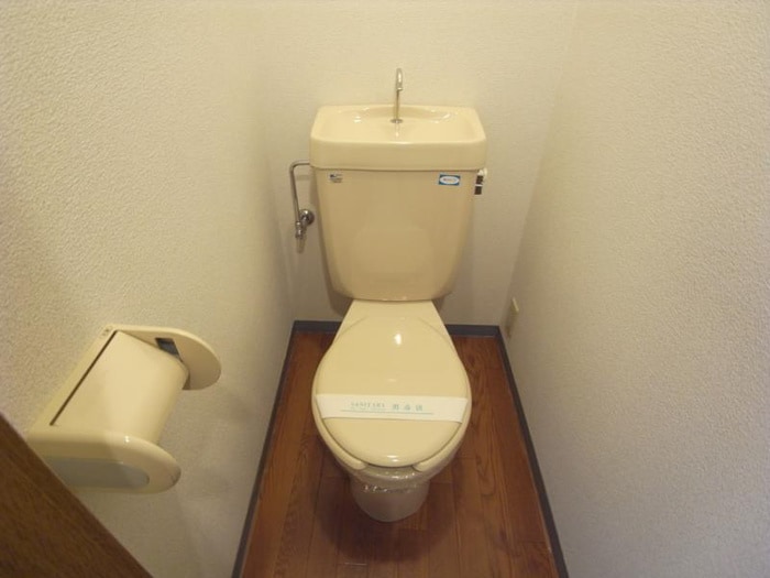 クリヨン２の物件内観写真