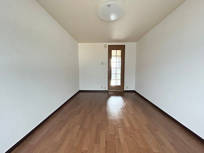 クリヨン２の物件内観写真