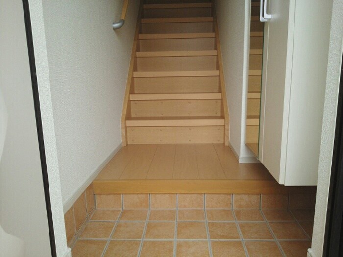 ジュリアスガーデン鳳の物件内観写真