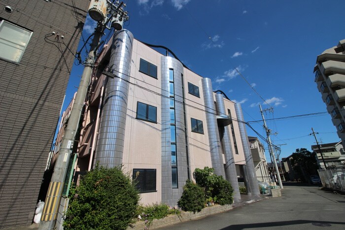 シャルマン津村の物件外観写真