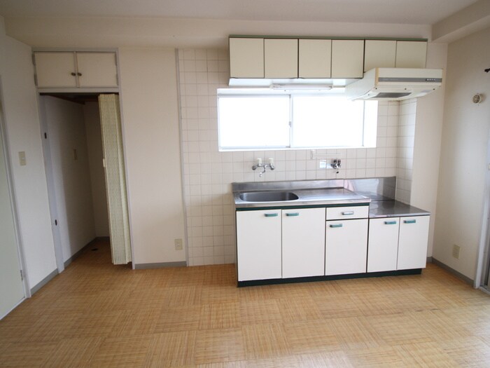 シャルマン津村の物件内観写真