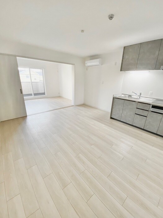 CASA　CALMA菱木の物件内観写真