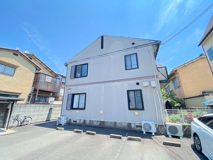 フレグランス西梅津の物件外観写真