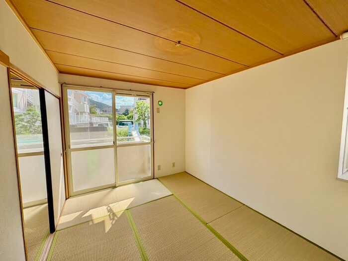 ＫひるさいどてらすＡの物件内観写真