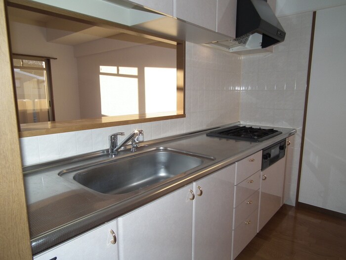 リアライズ安威の物件内観写真