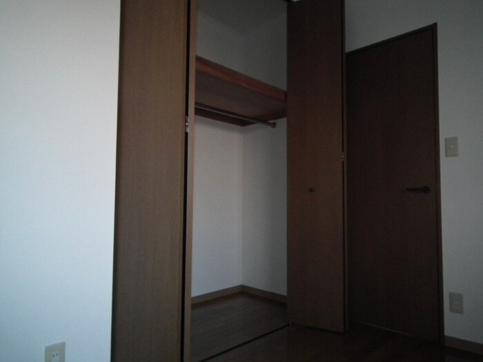 リアライズ安威の物件内観写真