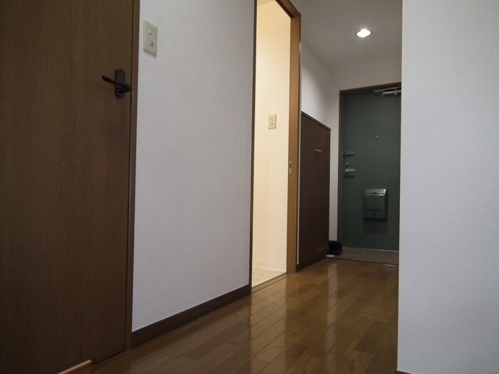 リアライズ安威の物件内観写真