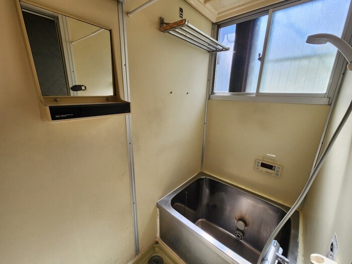 大黒町１丁目テラスハウスの物件内観写真