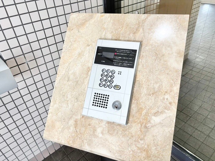 レジデンスコトンの物件外観写真