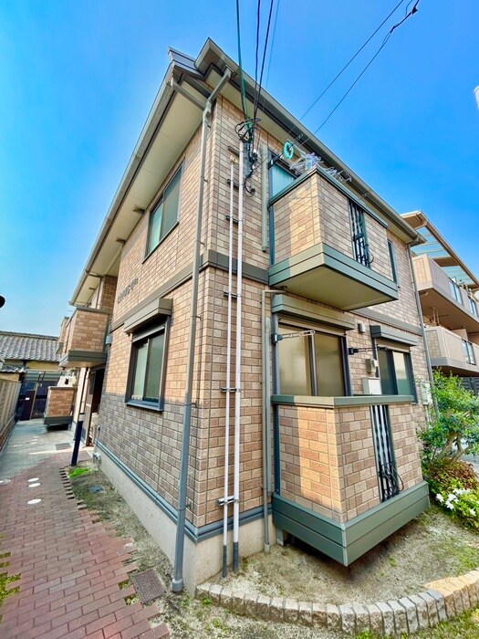 ＬＯＨＡＳ本町の物件外観写真