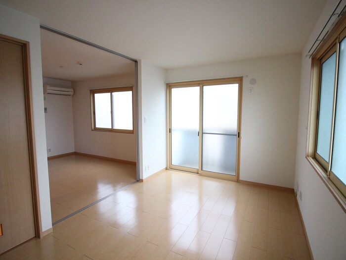 ＬＯＨＡＳ本町の物件内観写真