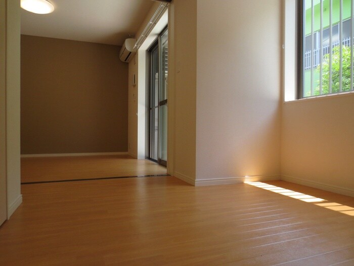 サンモール金ヶ崎の物件内観写真