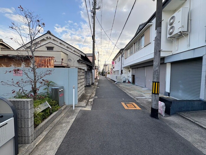 C.REST八尾の物件外観写真