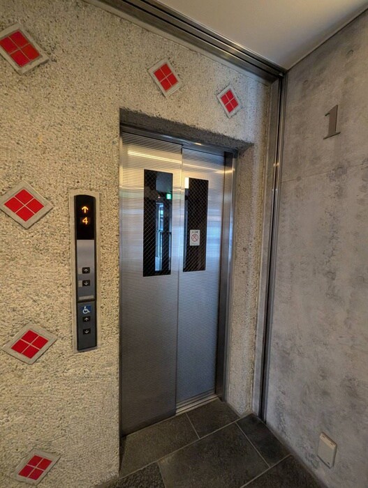 ｱﾝﾀﾝﾃ7ｔｈの物件外観写真