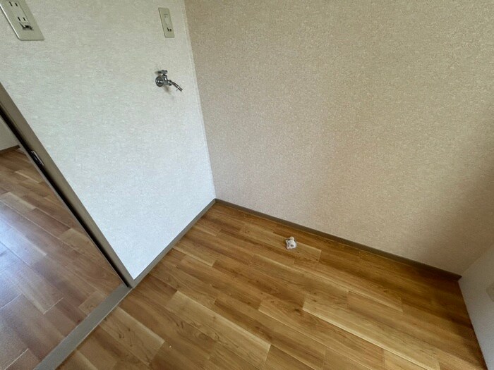 ｺﾝﾃﾞｨｼｰﾌﾟﾙ南が丘B棟の物件内観写真