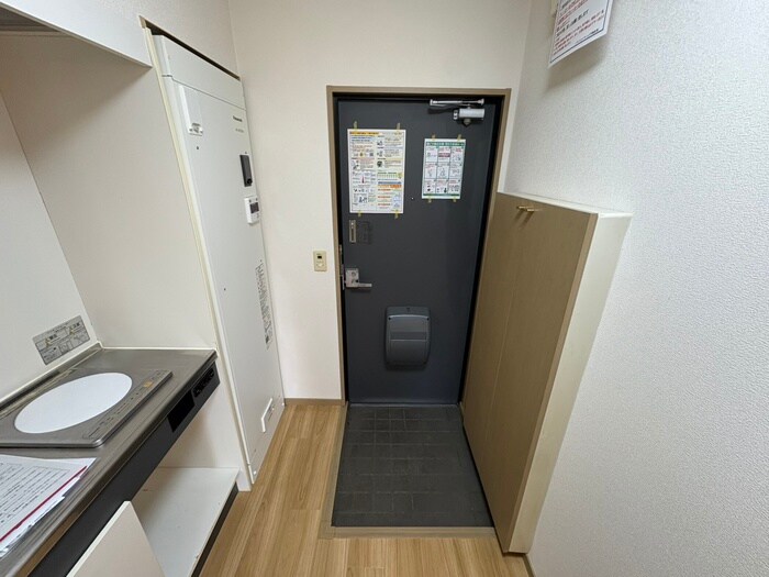 ｺﾝﾃﾞｨｼｰﾌﾟﾙ南が丘B棟の物件内観写真