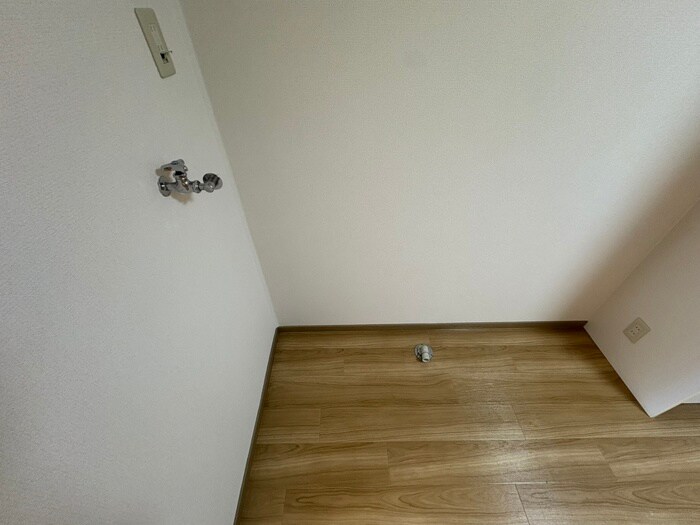 ｺﾝﾃﾞｨｼｰﾌﾟﾙ南が丘B棟の物件内観写真