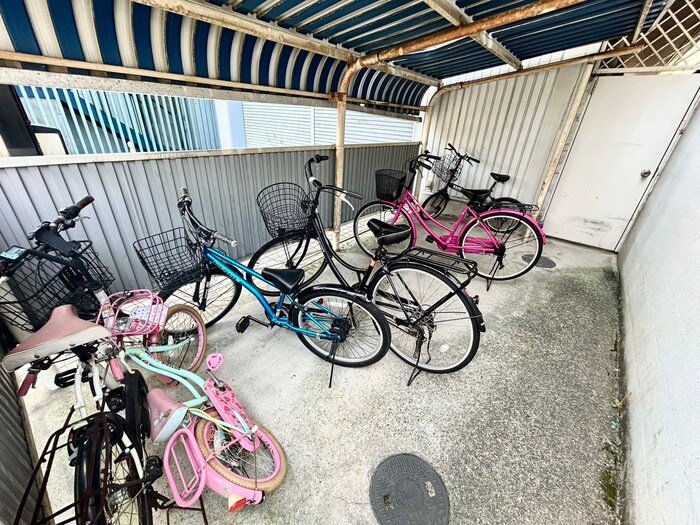 パインブルック東住吉の物件外観写真