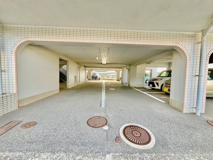 ドミ－ル真紀の物件外観写真