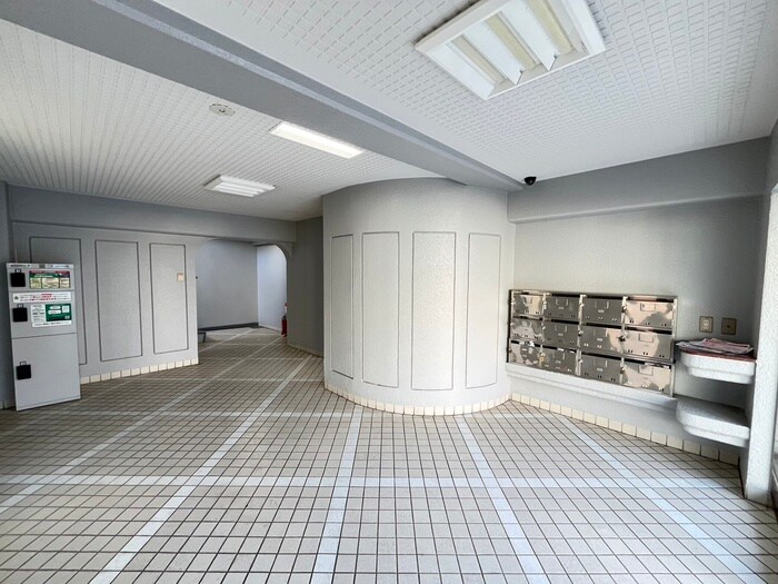 ドミ－ル真紀の物件外観写真