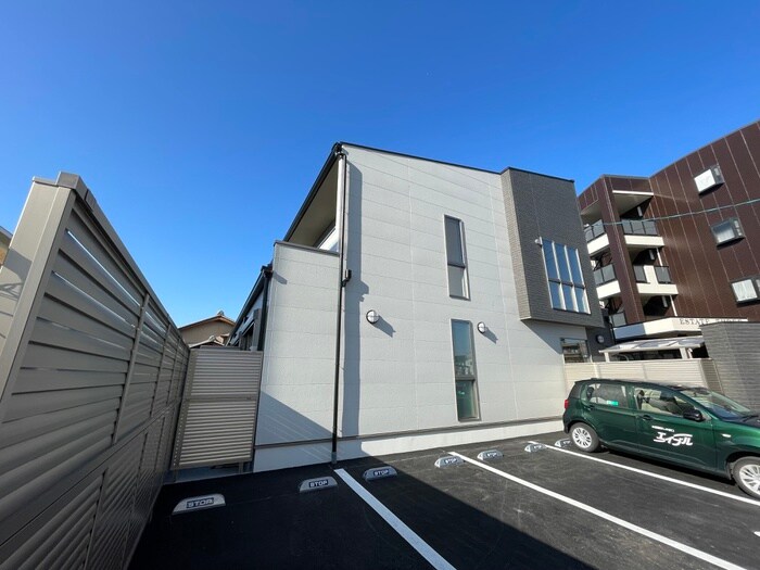 MAKANI長岡京の物件外観写真