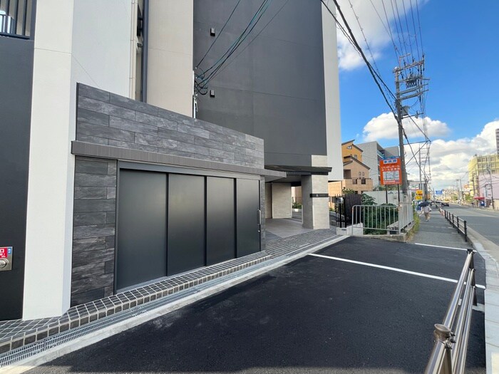 ｸﾛｰﾊﾞｰ･ｸﾚｱ石橋阪大前の物件外観写真