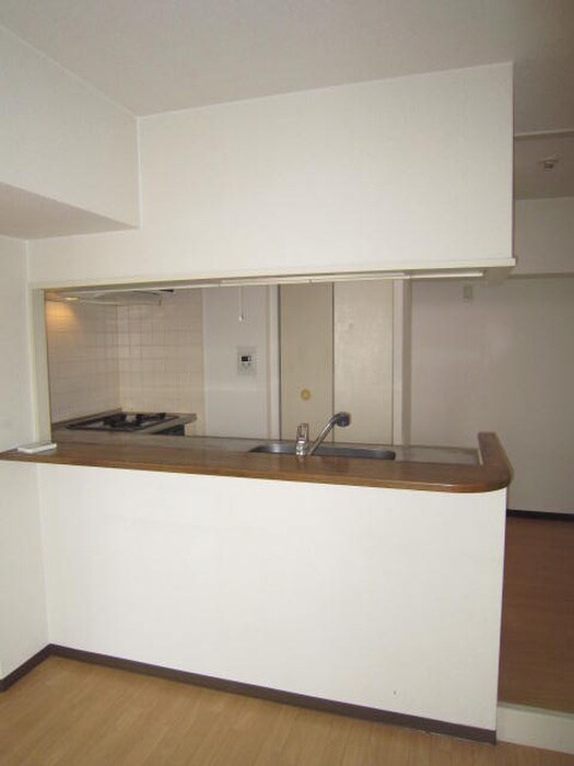 フェルザ住之江公園の物件内観写真