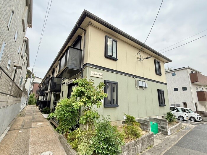 フェニックス・ヴィラの物件外観写真