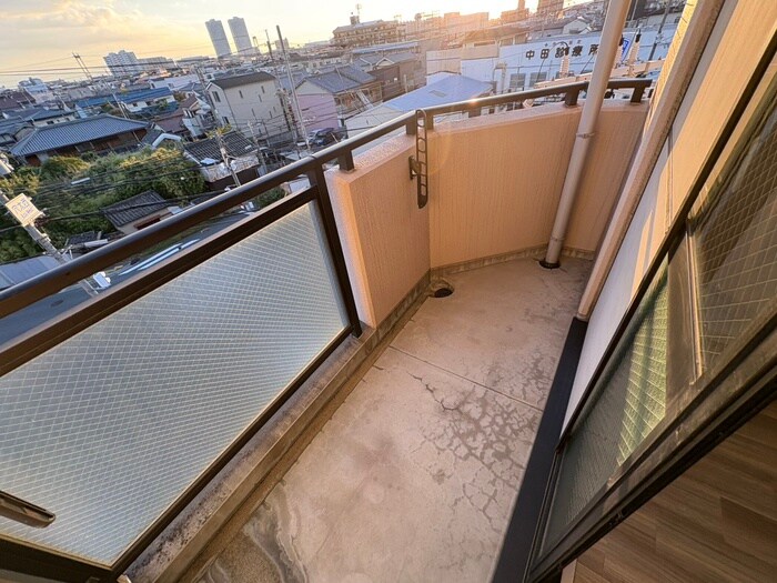 サンエスパシオ美園の物件内観写真