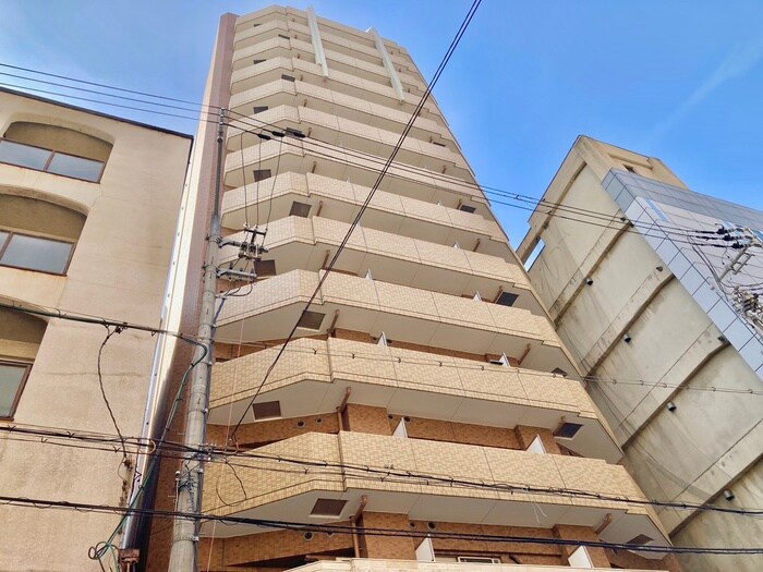 ﾌﾟﾚｻﾝｽ難波EASTﾓﾀﾞﾆﾃｨ（1302）の物件外観写真