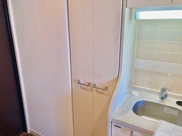 ﾌﾟﾚｻﾝｽ難波EASTﾓﾀﾞﾆﾃｨ（1302）の物件内観写真