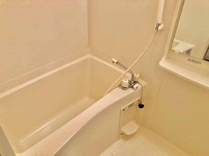 ﾌﾟﾚｻﾝｽ難波EASTﾓﾀﾞﾆﾃｨ（1302）の物件内観写真