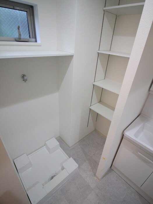 アン・リラの物件内観写真