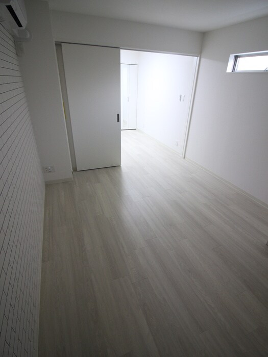 アン・リラの物件内観写真