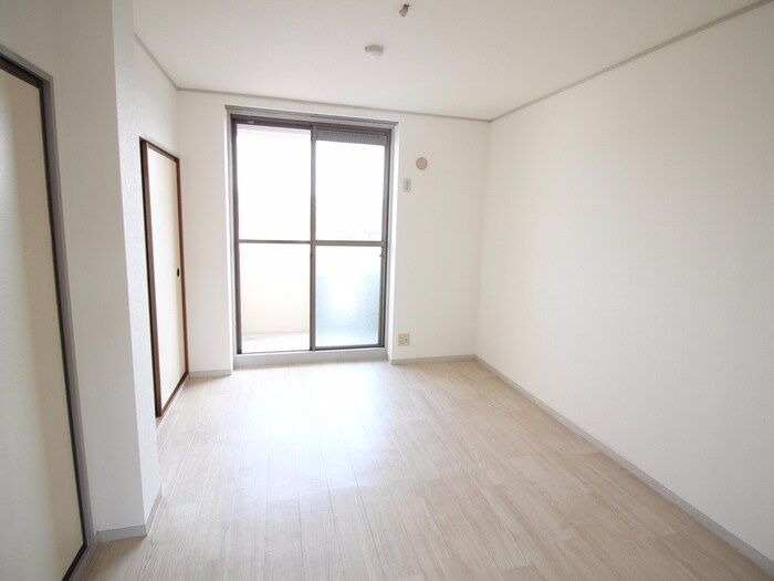 松井ニュ－ハイツの物件内観写真