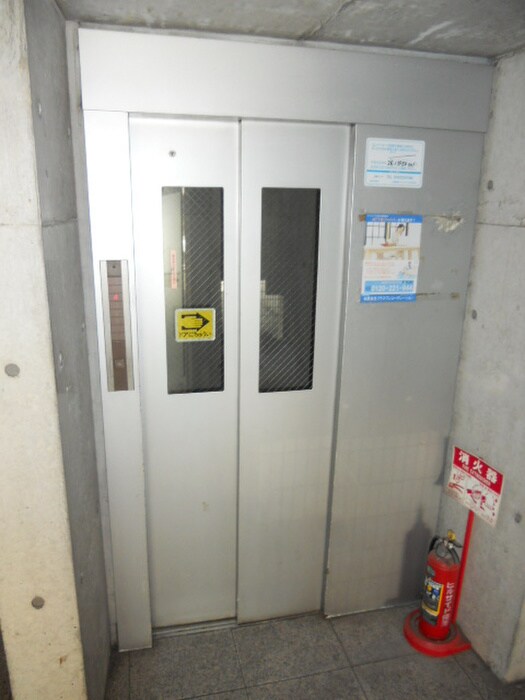 グランドプラス西大路御池の物件外観写真