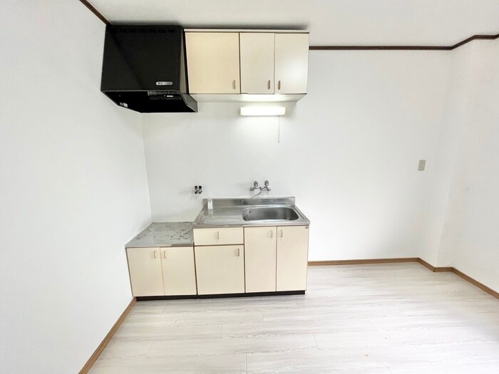 メゾンコヤマの物件内観写真