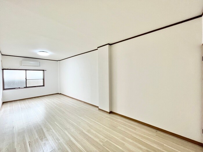 メゾンコヤマの物件内観写真