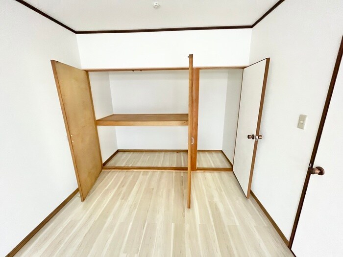 メゾンコヤマの物件内観写真