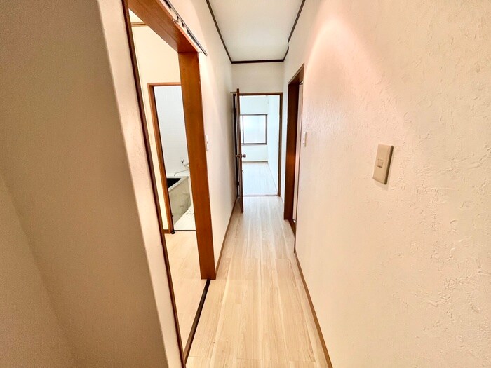 メゾンコヤマの物件内観写真