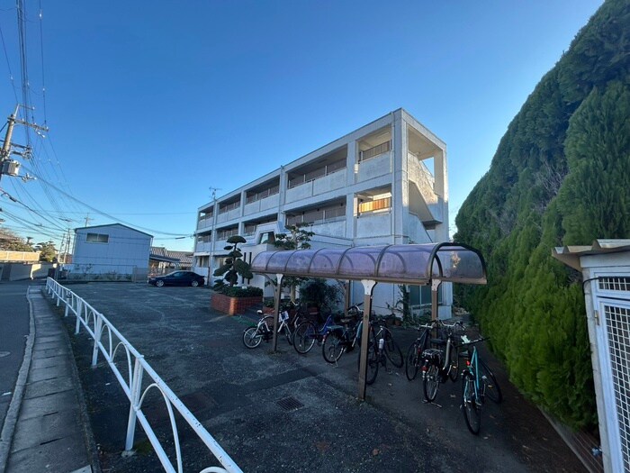 ハイツアサカワの物件外観写真