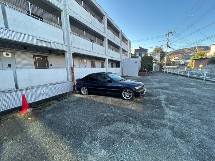 ハイツアサカワの物件外観写真