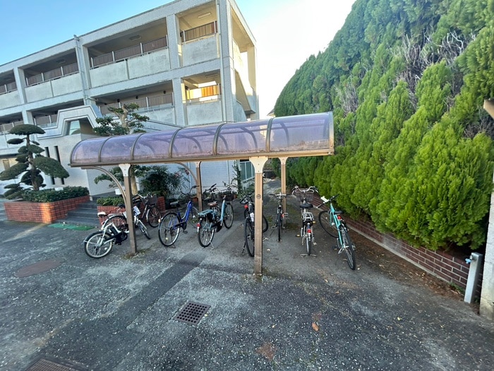 ハイツアサカワの物件外観写真