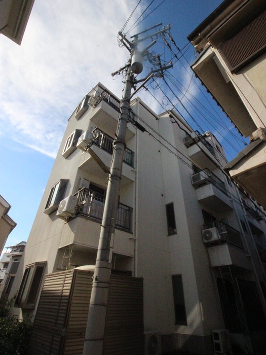 フリーディオ城垣の物件外観写真