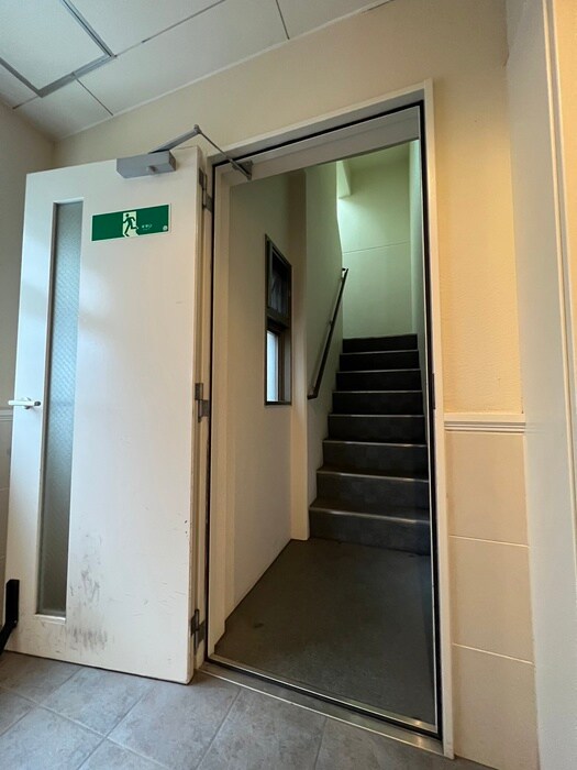 L｀PUR Builの物件外観写真